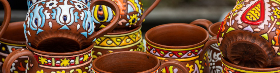 Exploring the Timeless Beauty of Traditional Handmade Crafts