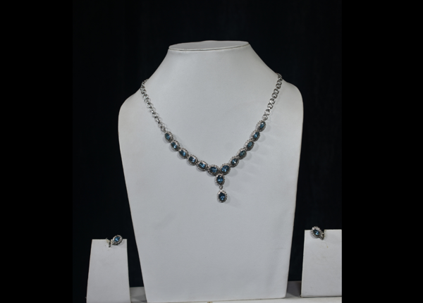 Picture of jewellery-012